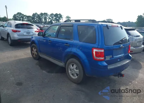 2011 Ford Escape Xlt z USA, uszkodzony, nr VIN 1FMCU9D79BKC52426